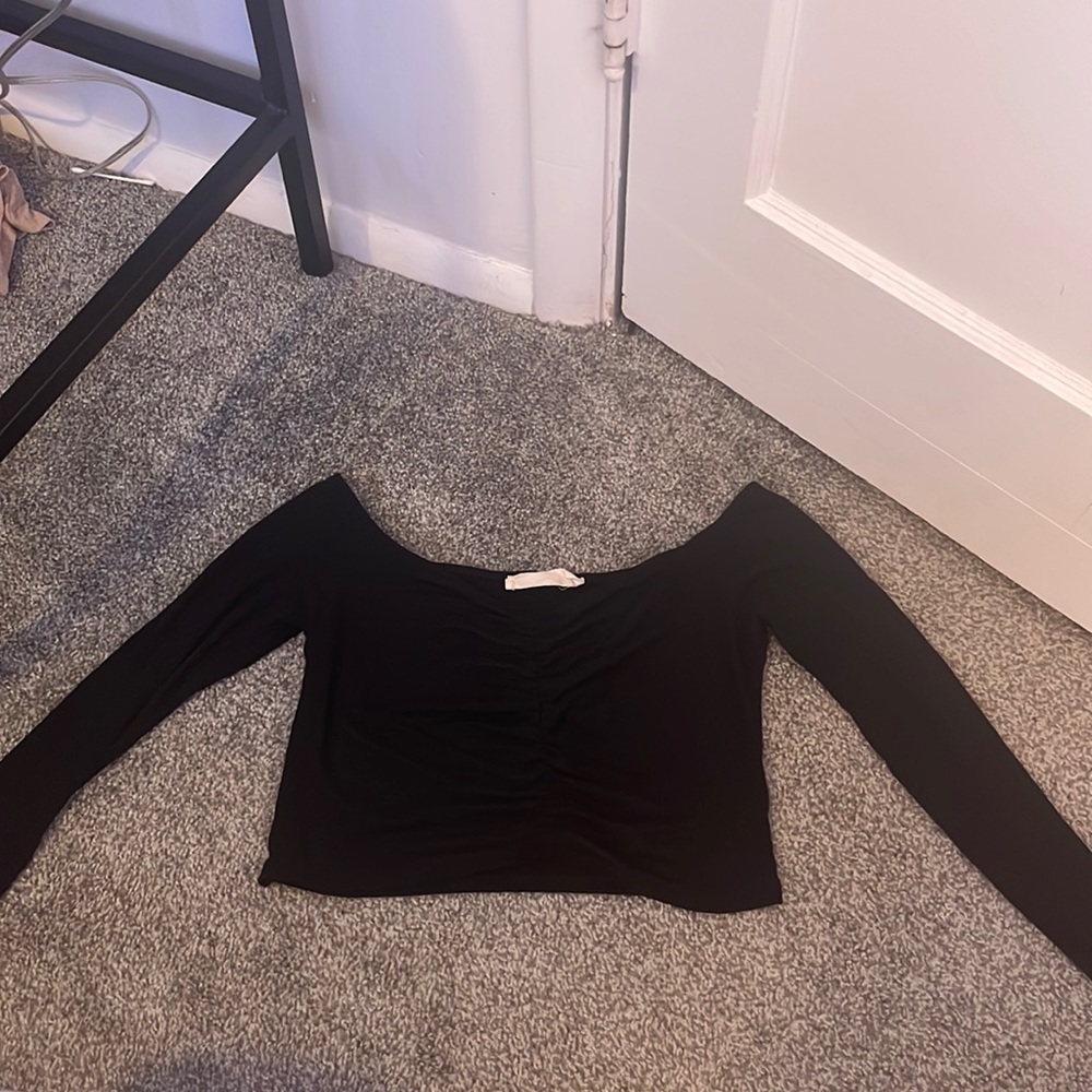 Black Ruched Crop Top